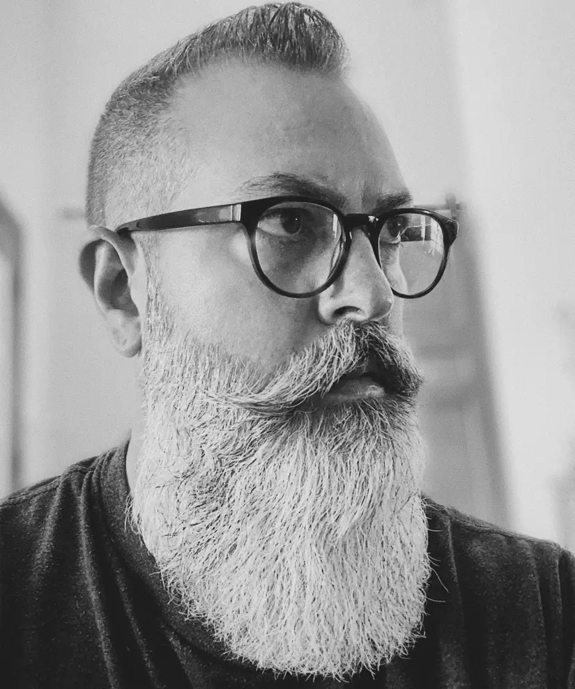 Picture of Jeff Wright