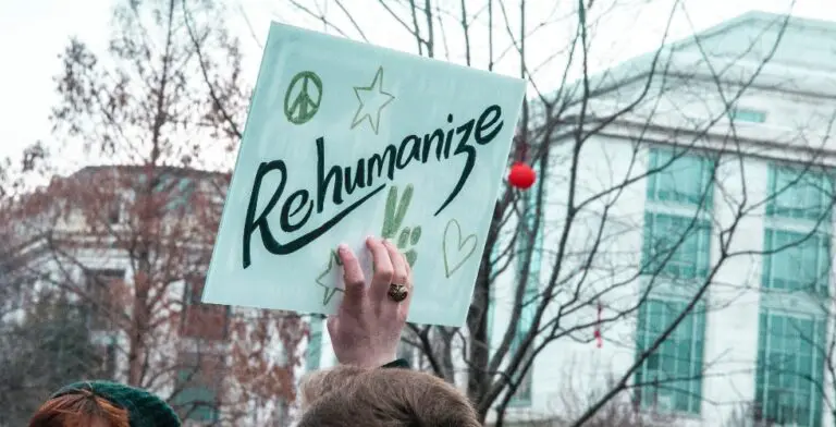 Libertarianism Changes the Abortion Debate
