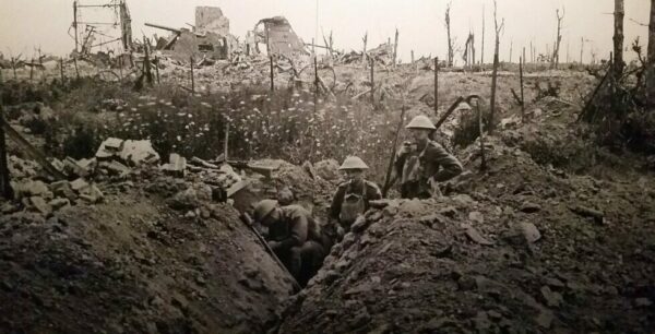 "Silent Night: The Story of the World War I Christmas Truce" Book ...