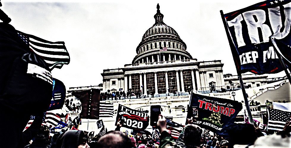WASHINGTON, DC - JANUARY 06: Pro-Trump supporters storm the US Capitol following a rally with President Donald Trump on January 6, 2021 in Washington, DC. Trump supporters gathered in the nation's capital today to protest the ratification of President-elect Joe Biden's Electoral College victory over President Trump in the 2020 election. (Photo by Samuel Corum/Getty Images)